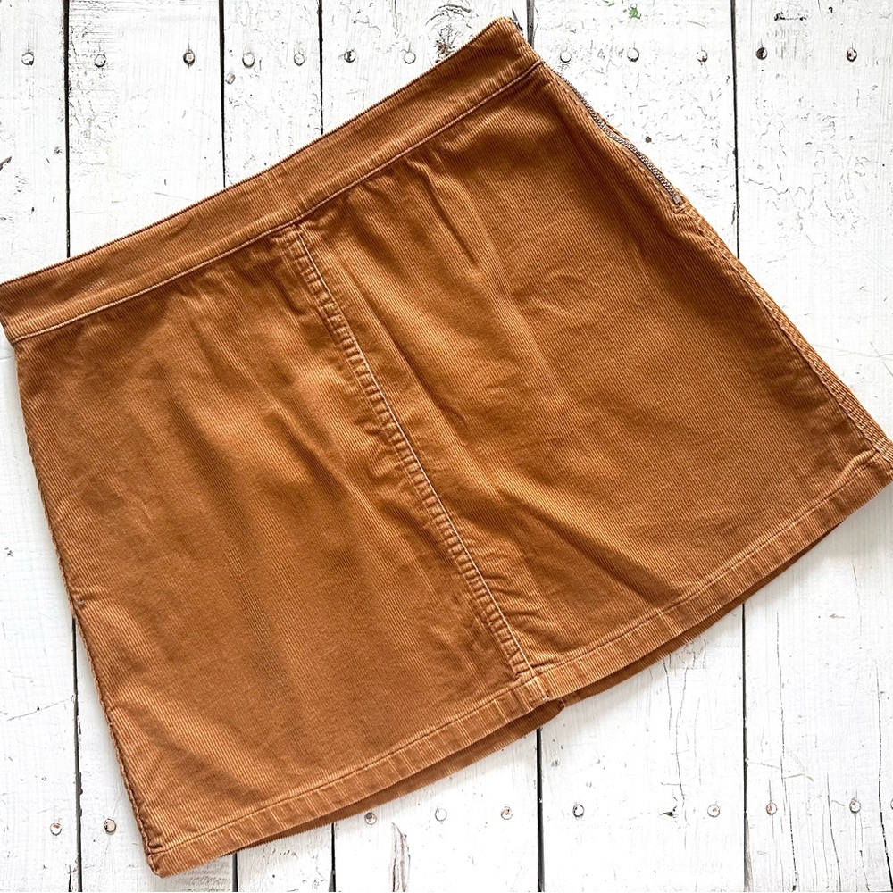 Wilfred Free corduroy skirt